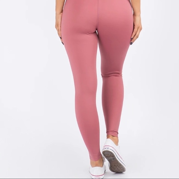 High-rise 2pc Active set - Picture 3 of 4